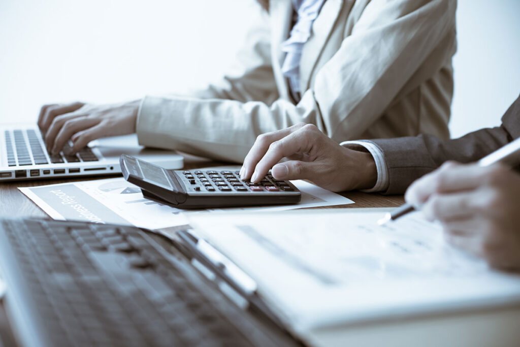 Área Fiscal y Tributaria