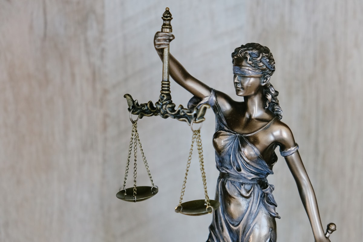 Sucesión empresarial y derecho mercantil